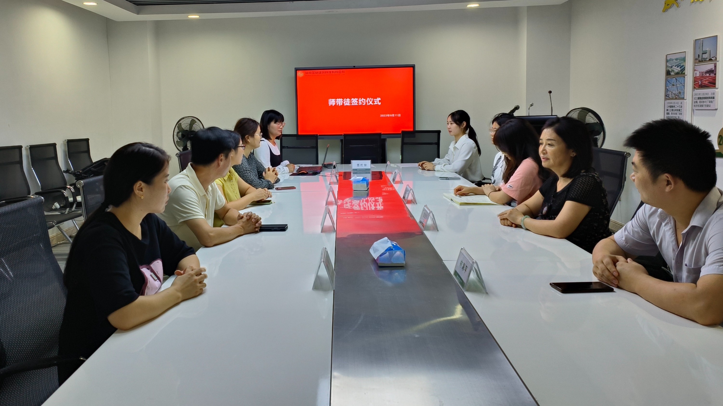 傾囊相授薪火傳，勤奮學習譜新篇 -----金格建科師帶徒簽約儀式